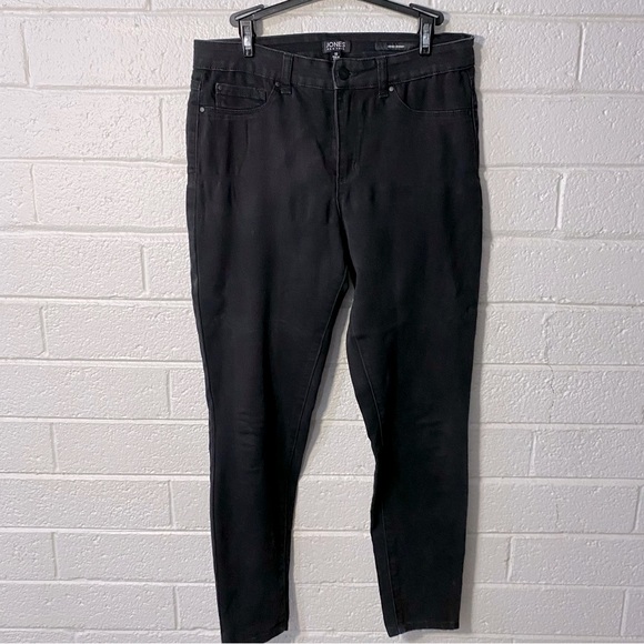 Jones New York Black Jeans Denim Essex Skinny Stretchy Pants PreOwned - Picture 1 of 12